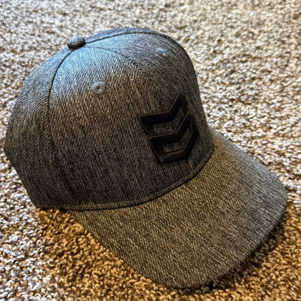 MTN OPS snap back hat